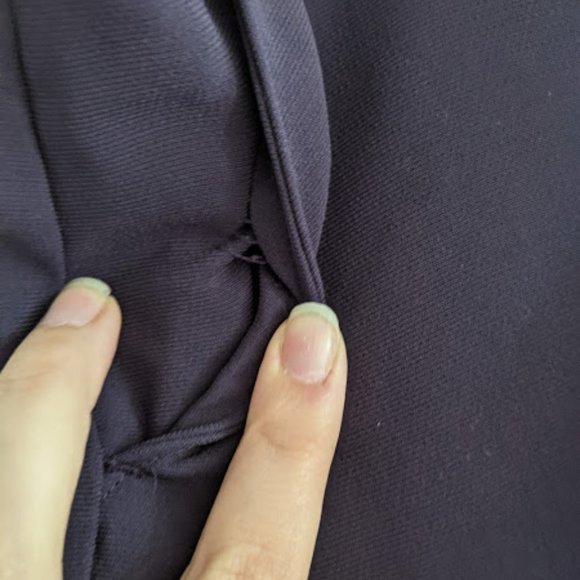 Banana Republic Navy Blue Dress Shorts Size 2 - Picture 8 of 11